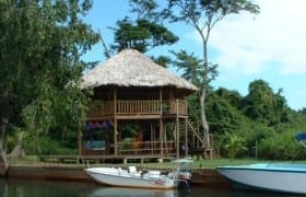 Iguana Lodge
